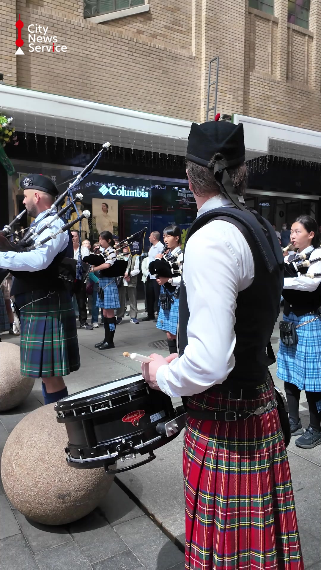 Scottish Bagpipes Weave Flash Mob Magic on Iconic Street